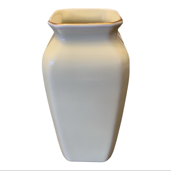 Vintage Shabby Chic Soft Yellow Flowers Gold Rim Floral Vase - Picture 5 of 5